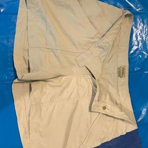 Khaki short